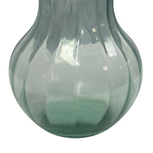 G3 100% Recycled Clear Glass 4" by 7" Fluted Flower Vase Made in Mexico - Picture 3 of 3